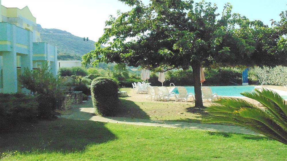Resort Isola Rossa Bosa Esterno foto